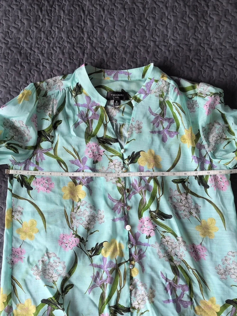 Tahari ASL Light Mint Floral Button-Front Sample Set Size 6